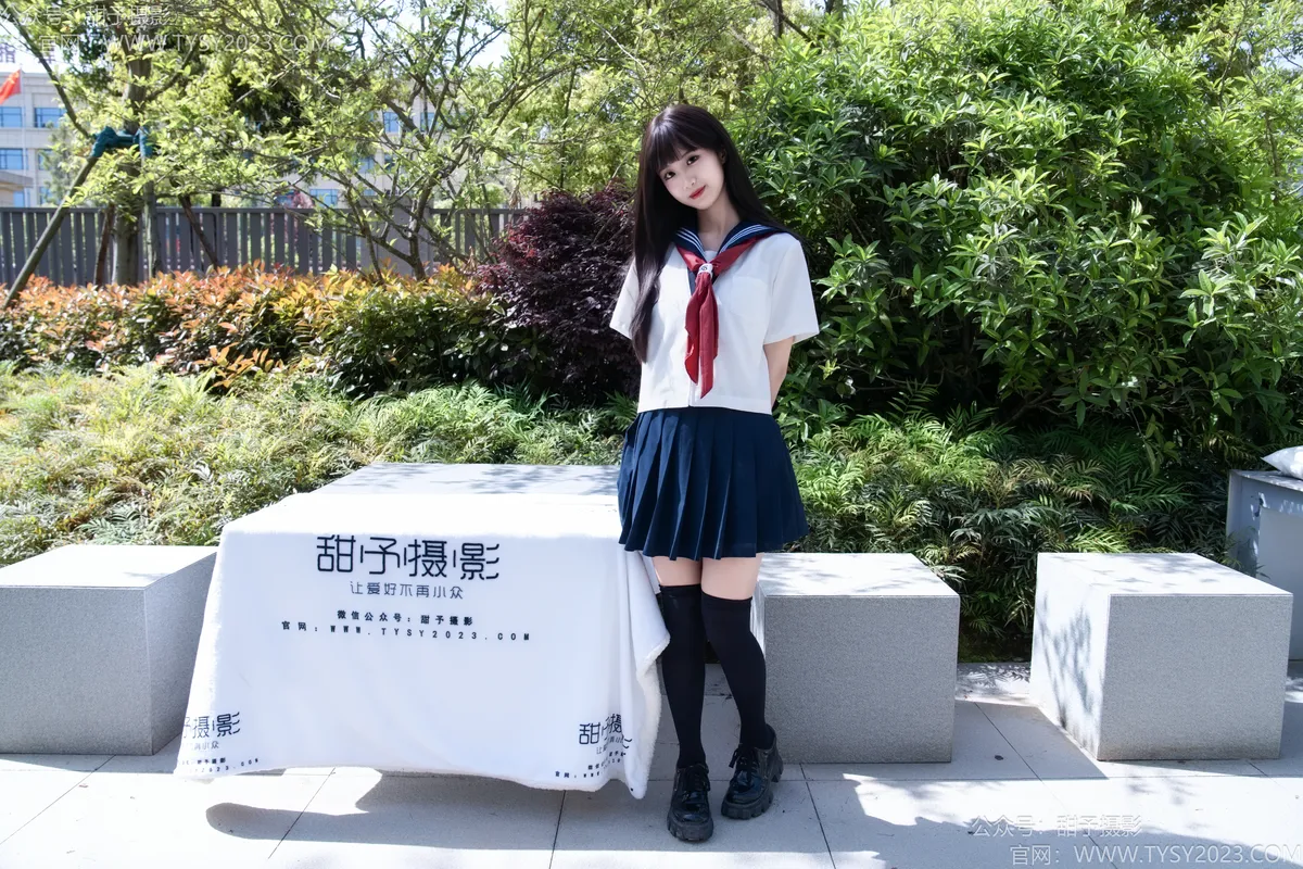 甜予摄影 No.193 小甜桃-皮鞋、大腿袜、裸足 - 甜予摄影