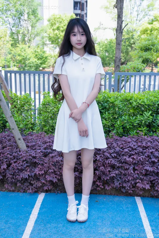 甜予摄影 No.199 小橙子-板鞋、白棉袜、裸足 - 甜予摄影