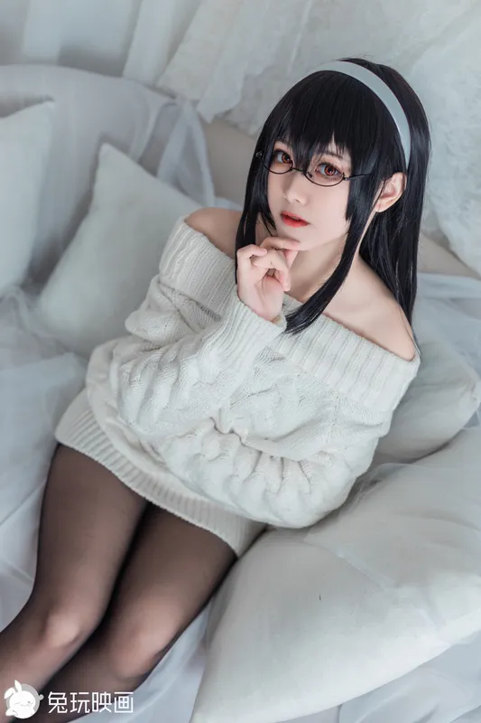 C30.008 学姐毛衣和间桐樱 - 兔玩映画